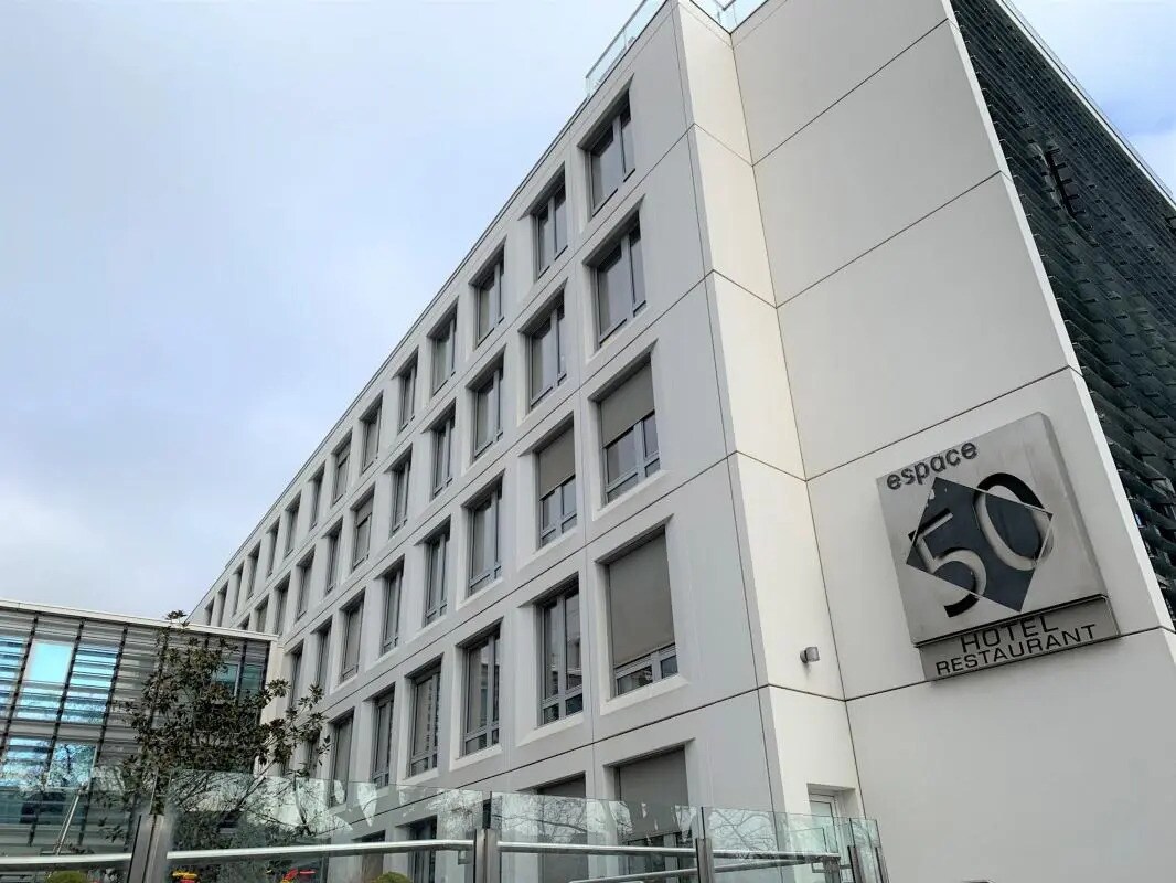 50 Quai Paul Sédallian, Lyon à louer Photo de l’immeuble– Image 1 sur 7