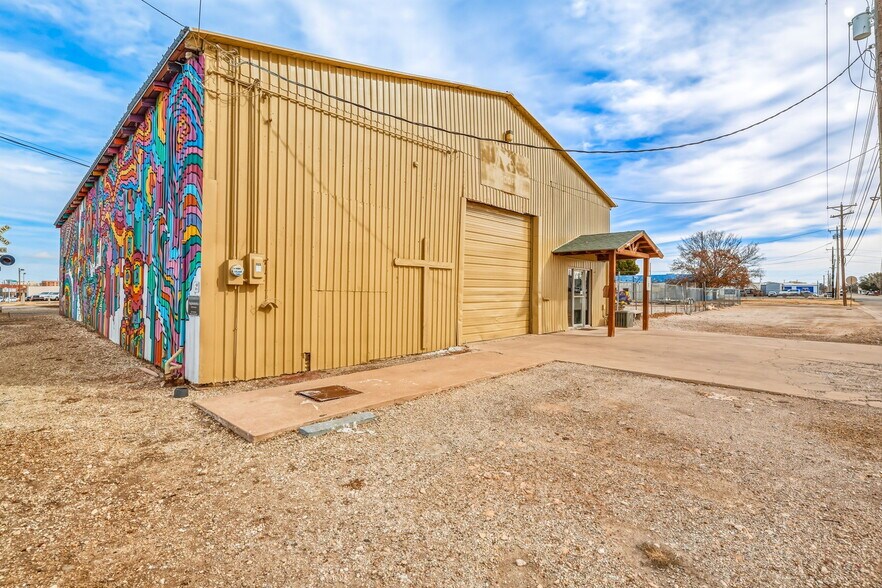 26 W Washington Dr, San Angelo, TX à vendre - Photo de l’immeuble – Image 2 sur 30