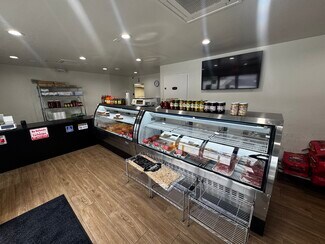 Plus de détails pour 3238 Foothill Blvd, Glendale, CA - Local commercial à vendre