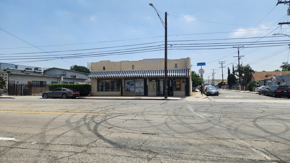 6526 Holmes Ave, Los Angeles, CA à vendre - Photo de l’immeuble – Image 2 sur 5