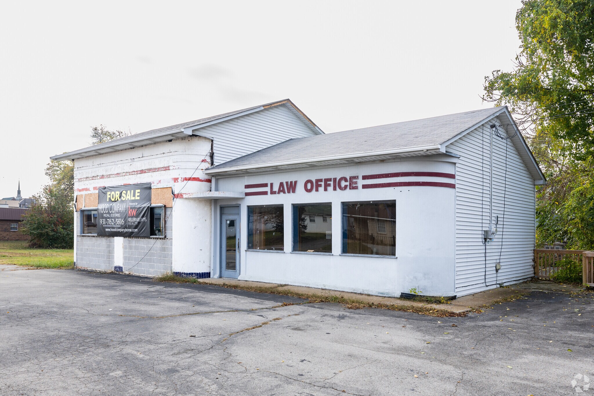 327 W Gaines St, Lawrenceburg, TN à vendre Photo principale– Image 1 sur 2