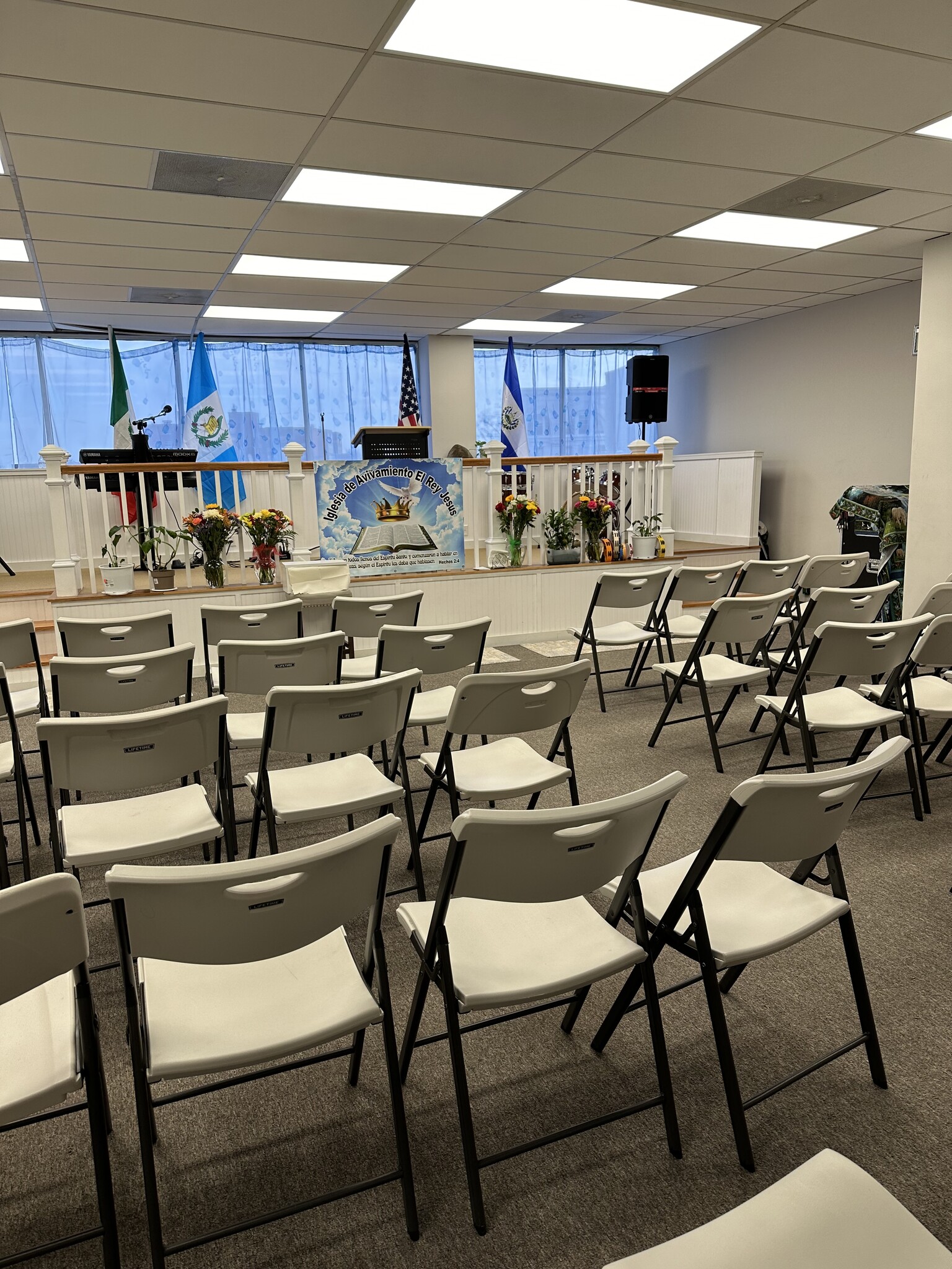 24 Crescent St, Waltham, MA à louer Photo intérieure– Image 1 sur 2