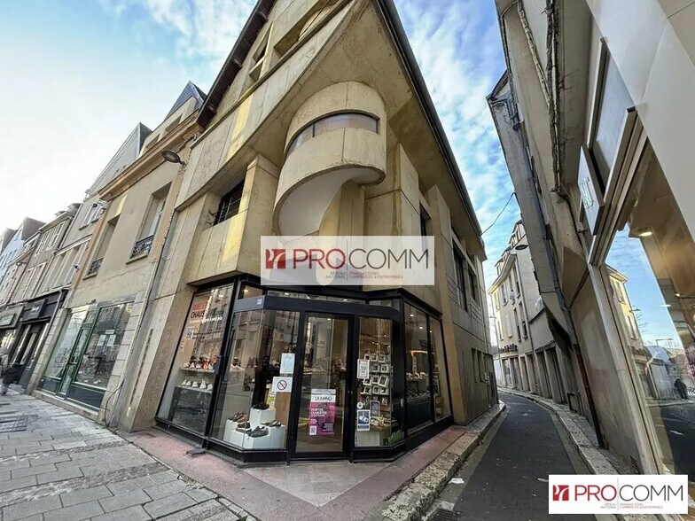 Local commercial dans Chartres à louer - Photo de l’immeuble – Image 1 sur 4