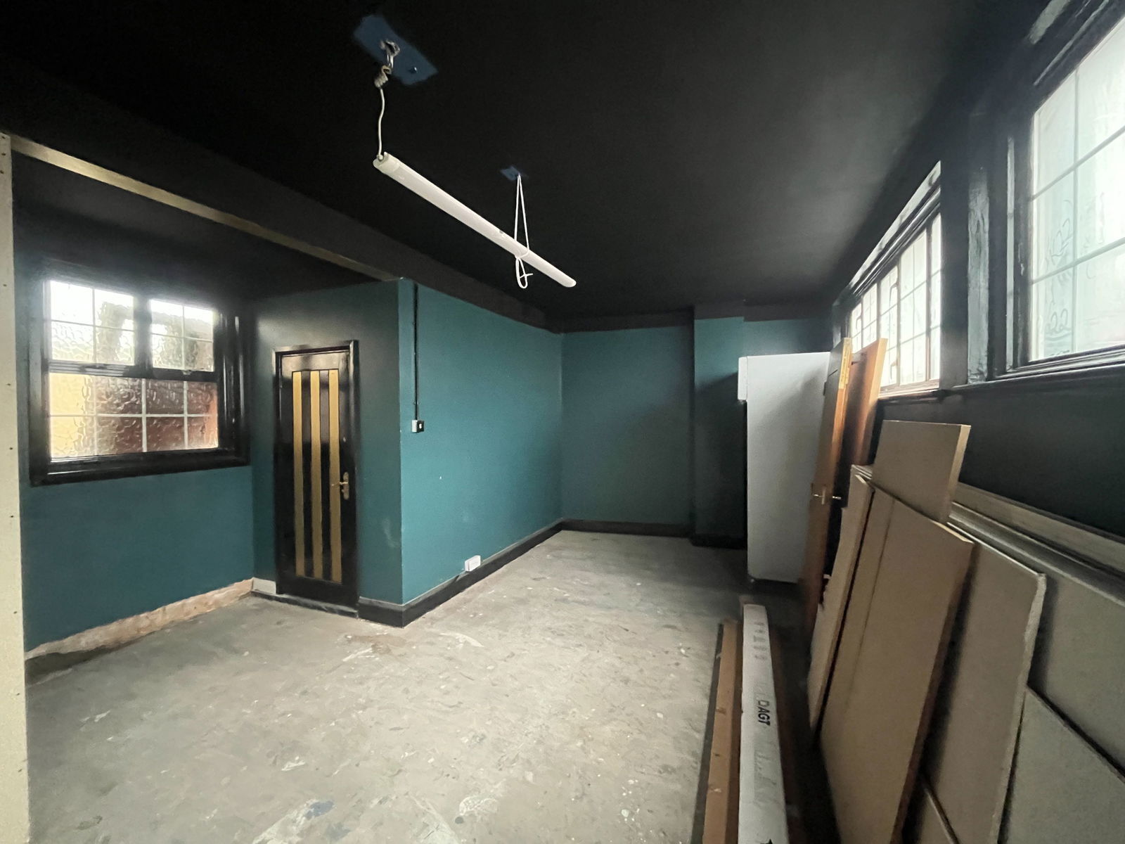 1 Manor Rd, Gravesend à louer Photo intérieure– Image 1 sur 2