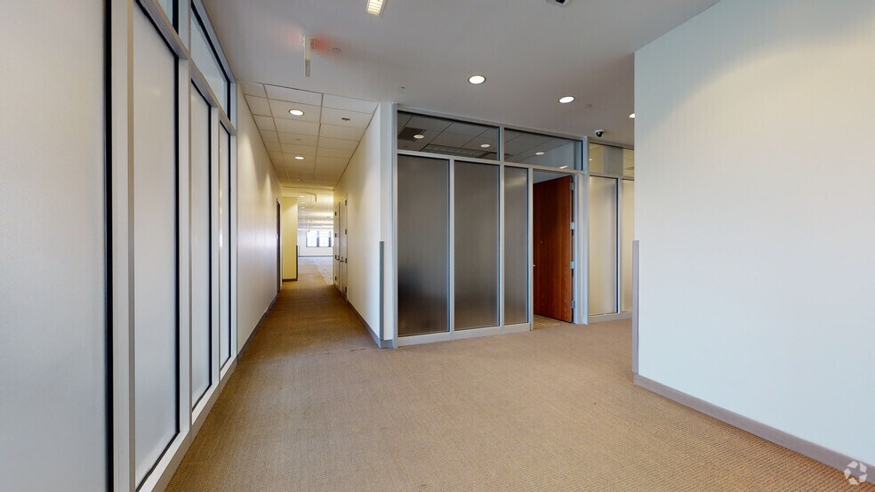 2450 W Hunting Park Ave, Philadelphia, PA à louer - Numérisation 3D Matterport – Image 3 sur 32
