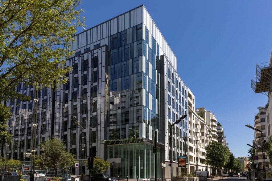 12 Avenue André Malraux, Levallois-Perret à louer - Photo de l’immeuble – Image 1 sur 19