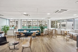 91-95 Rue Carnot, Levallois-Perret à louer Photo intérieure– Image 2 sur 24