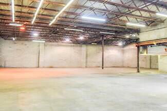 Plus de détails pour 201 Ferris Ave, White Plains, NY - Industriel/Logistique à louer