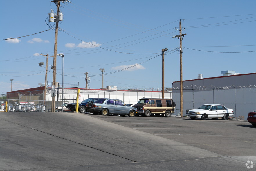 1430 Vanderbilt Dr, El Paso, TX à vendre - Photo de l’immeuble – Image 3 sur 38