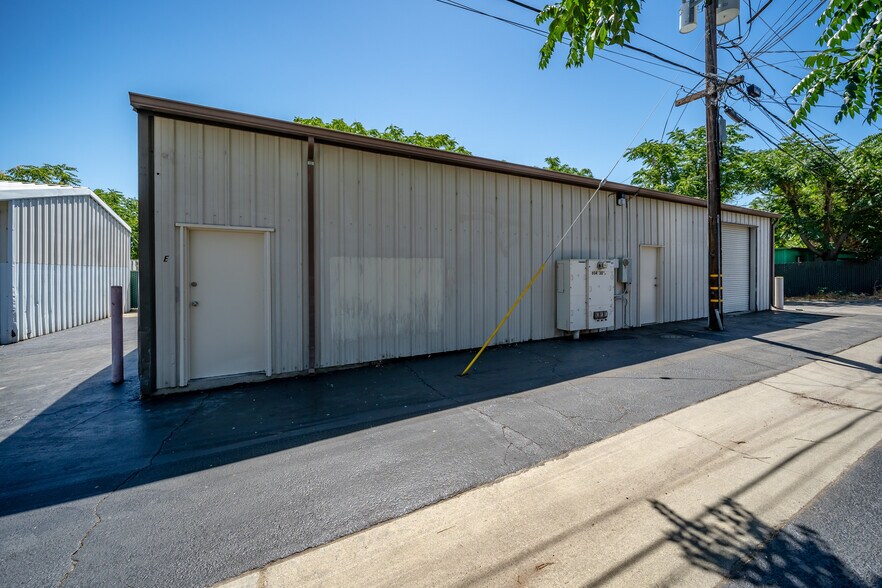604 30th St, Paso Robles, CA à louer - Photo de l’immeuble – Image 3 sur 18