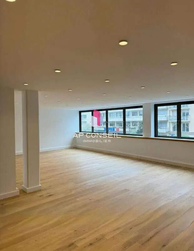 Bureau dans Viroflay à louer Photo intérieure– Image 1 sur 5