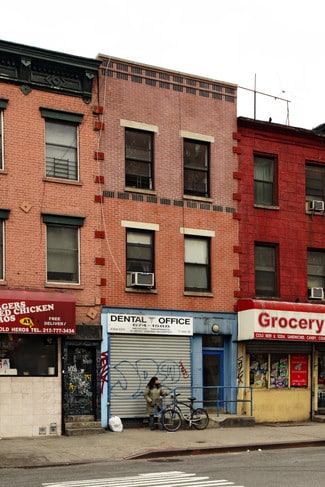 Plus de détails pour 17 Avenue D, New York, NY - Logement à vendre