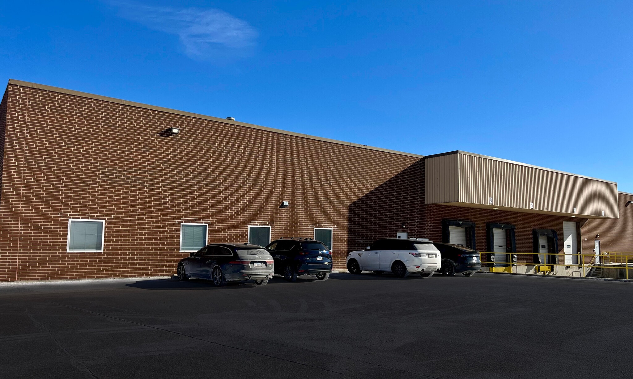 8220-8290 Austin Ave, Morton Grove, IL à louer Photo de l’immeuble– Image 1 sur 1