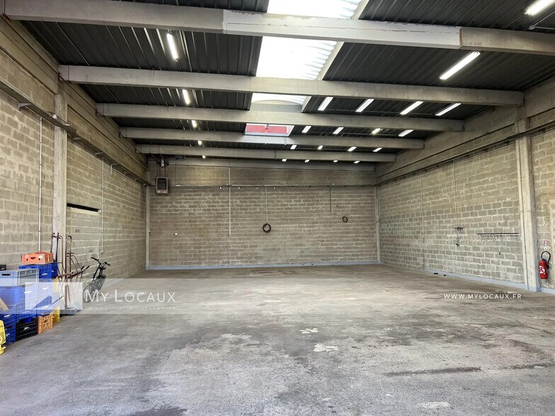 Local d’activités dans Argenteuil à louer - Photo intérieure – Image 1 sur 6