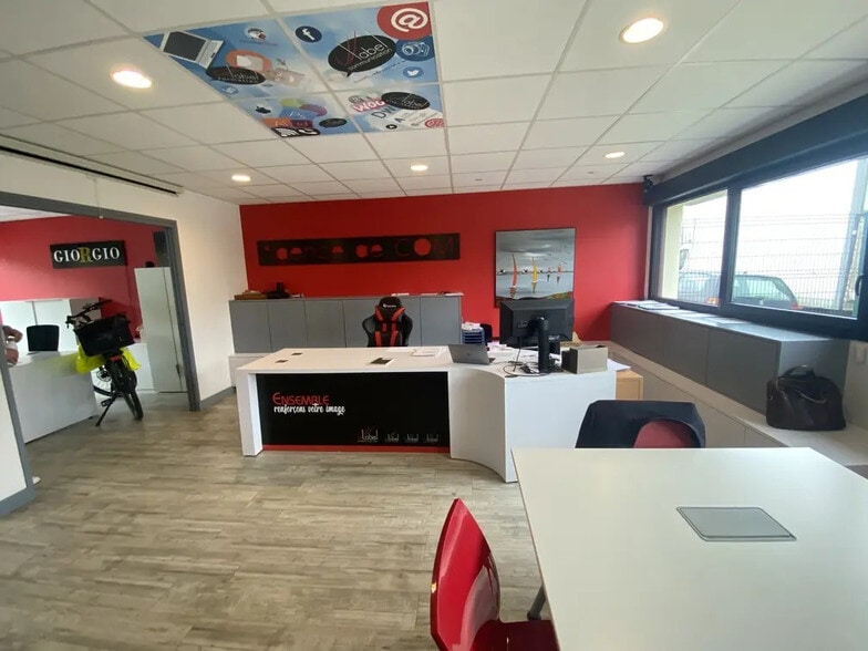 Bureau dans Nantes à louer - Photo de l’immeuble – Image 2 sur 5