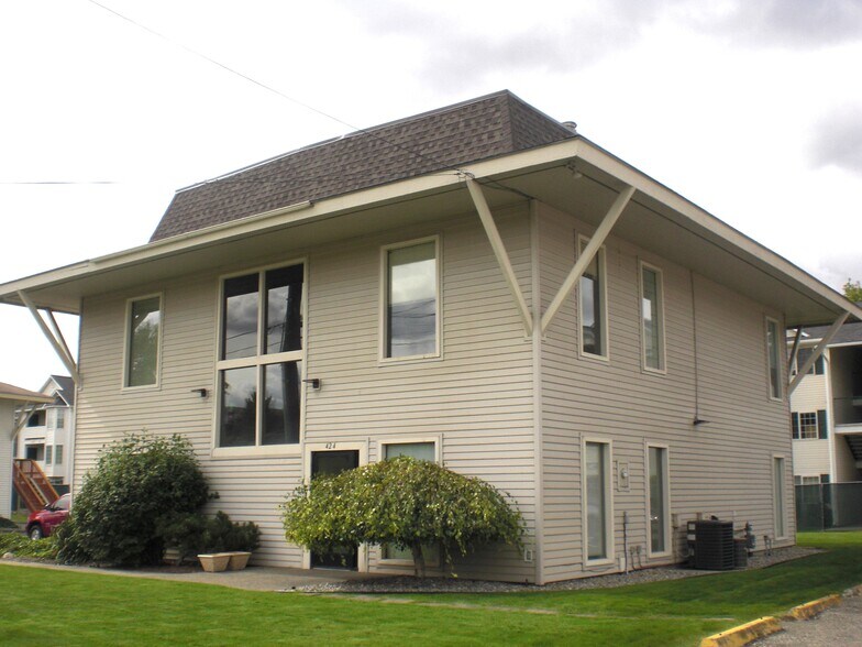 424 S Sullivan Rd, Veradale, WA à louer - Photo de l’immeuble – Image 2 sur 2