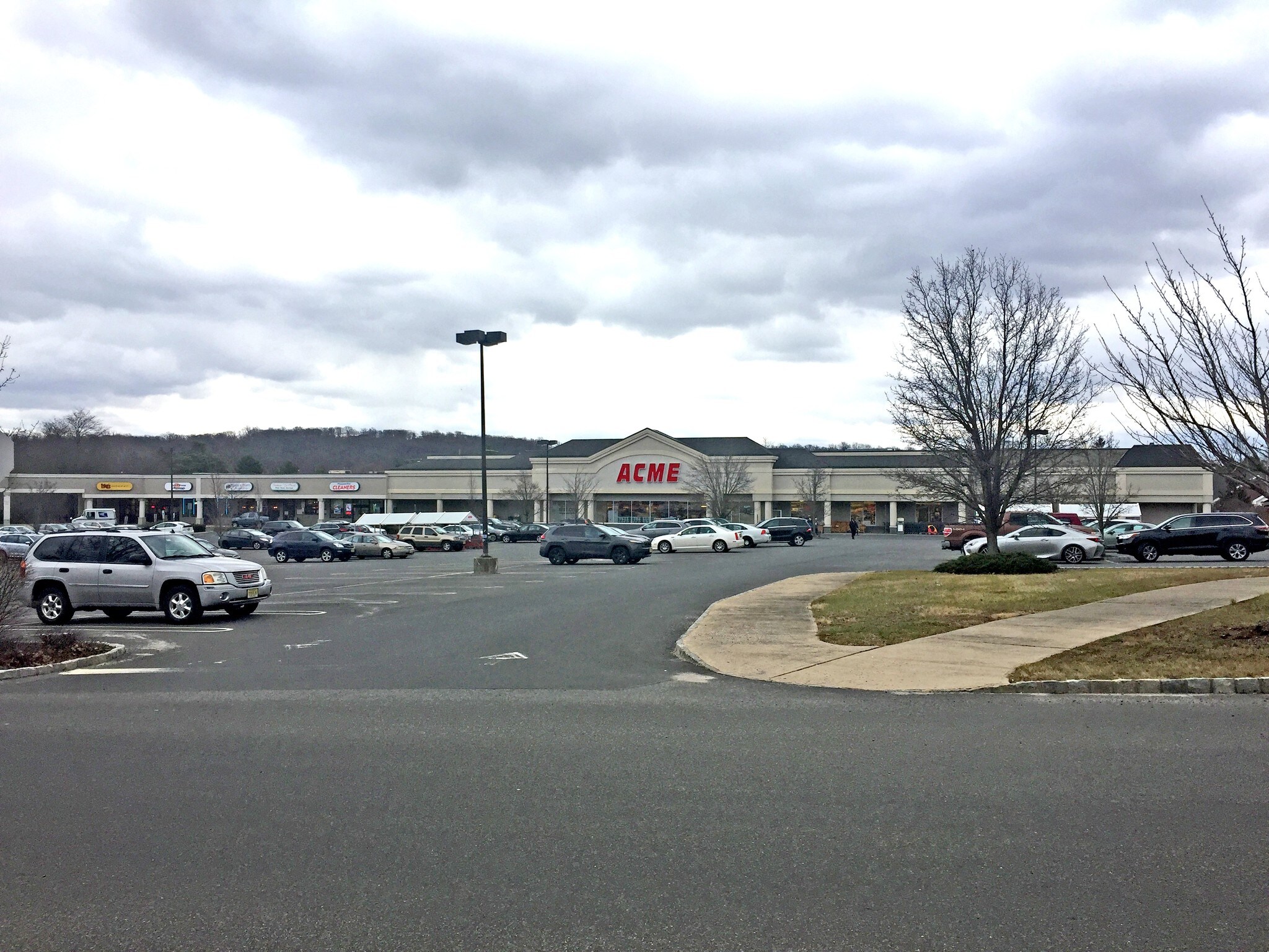 177 Washington Valley Rd, Warren, NJ à louer Photo principale– Image 1 sur 6