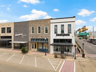 Plus de détails pour 106 W 2nd St, Mount Pleasant, TX - Local d’activités à vendre