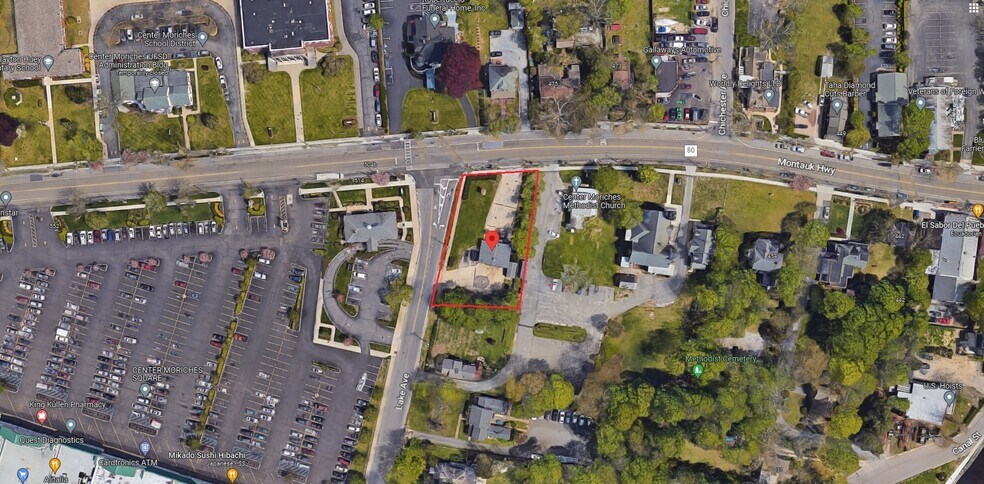 1 Main St, Center Moriches, NY à vendre - Photo de l’immeuble – Image 3 sur 6