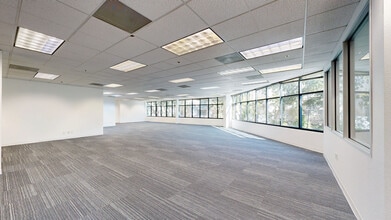 3100 Oak Rd, Walnut Creek, CA à louer Numérisation 3D Matterport– Image 1 sur 16