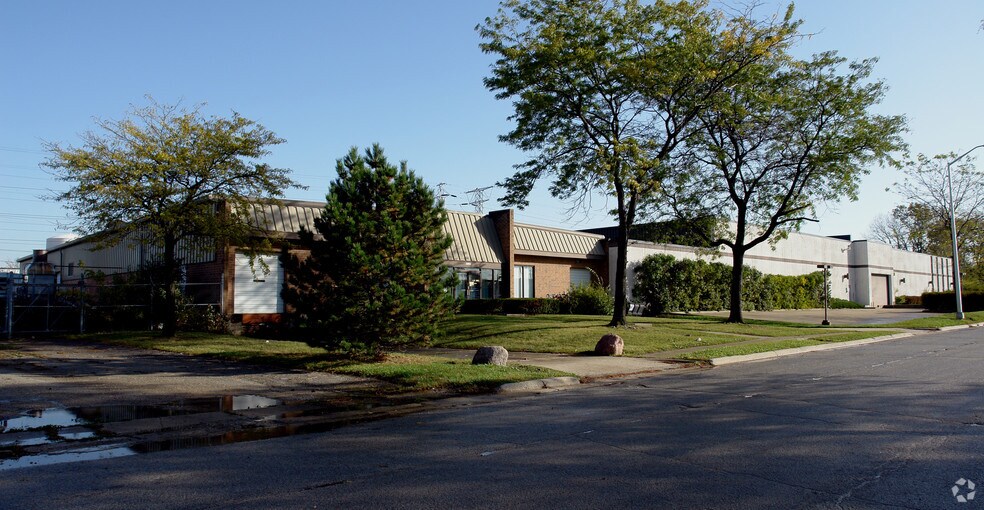 3850 Clearview Ct, Gurnee, IL à louer - Photo de l’immeuble – Image 3 sur 7
