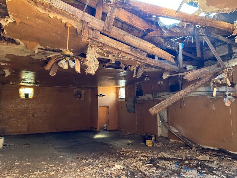 710 Scenic Hwy, Baton Rouge, LA à vendre - Photo de l’immeuble – Image 3 sur 18
