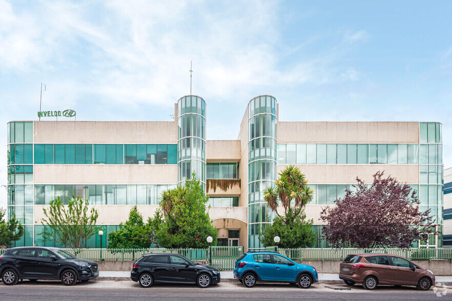 Ronda Poniente, 15, Tres Cantos, Madrid à vendre - Photo de l’immeuble – Image 3 sur 7