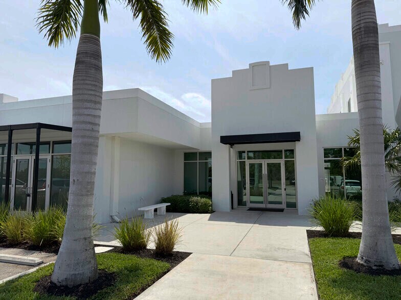 27975 Old 41 Rd, Bonita Springs, FL à louer - Photo de l’immeuble – Image 3 sur 9