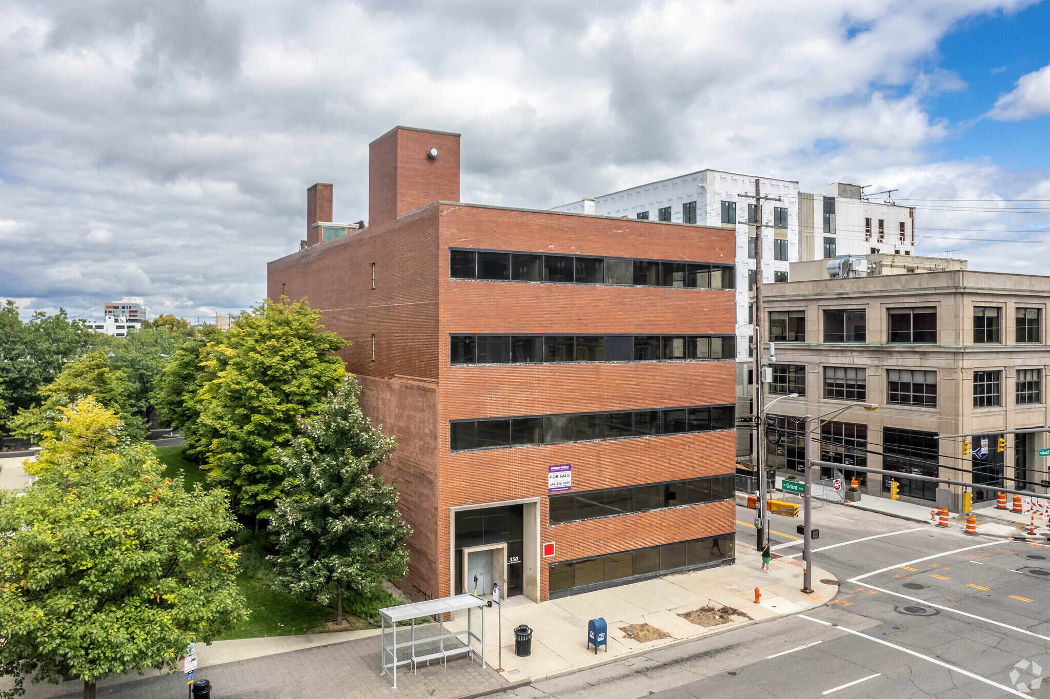350 E Broad St, Columbus, OH à vendre Photo principale– Image 1 sur 17