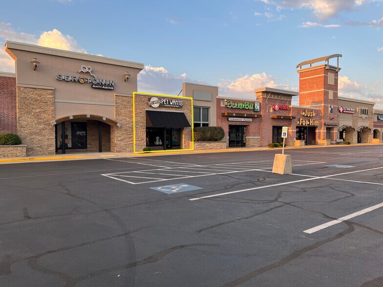1300-1354 E Battlefield St, Springfield, MO à louer - Photo de l’immeuble – Image 3 sur 11