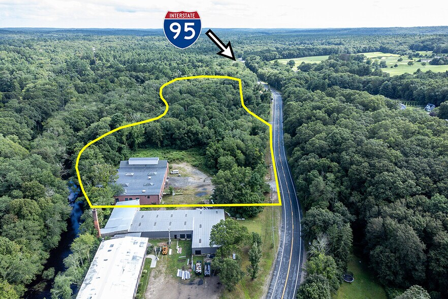 49 Mechanic St, Hope Valley, RI à vendre - Aérien – Image 1 sur 36