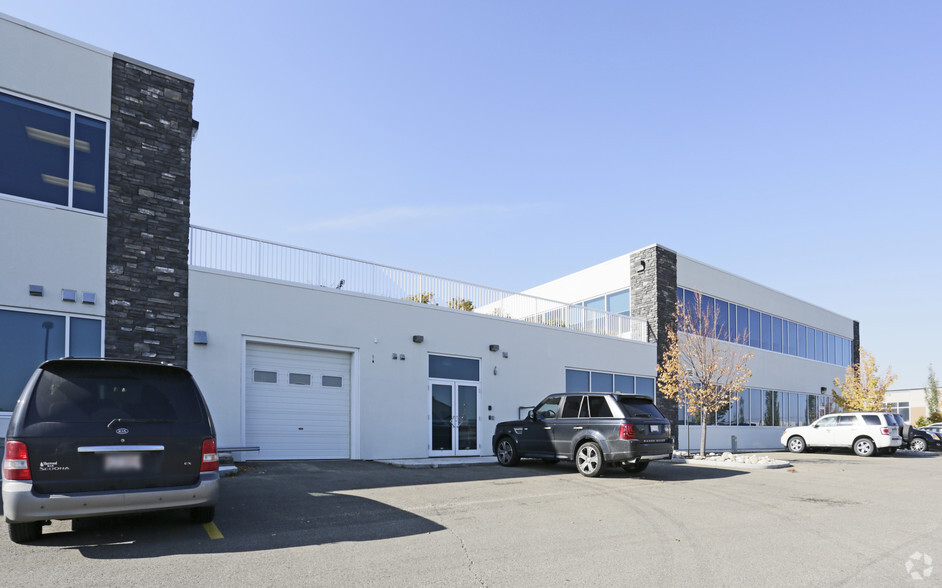 625 Parsons Rd SW, Edmonton, AB à louer - Photo de l’immeuble – Image 3 sur 6