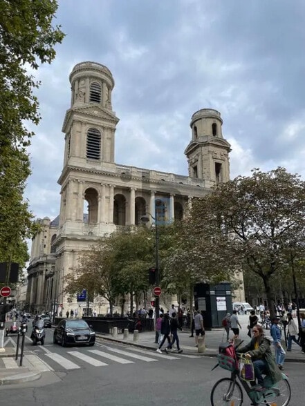 Local commercial dans Paris à louer - Photo de l’immeuble – Image 2 sur 4