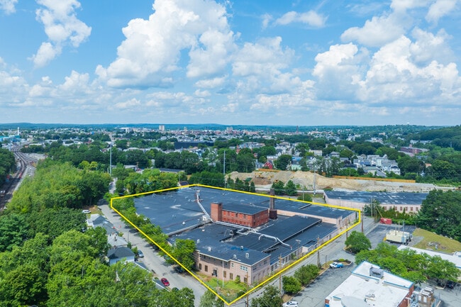 Plus de détails pour Turnkey Industrial Portfolio – Industriel/Logistique à vendre, Lowell, MA