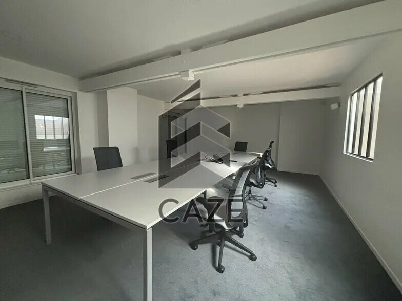 Bureau dans Bordeaux à louer - Photo de l’immeuble – Image 3 sur 6