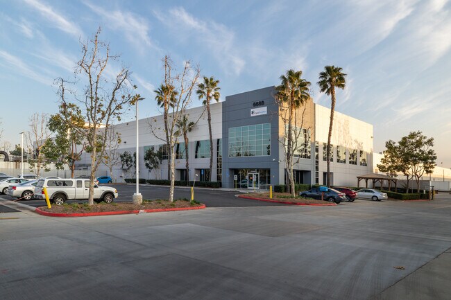 Plus de détails pour 2360 Cottonwood Ave, Riverside, CA - Industriel/Logistique à louer