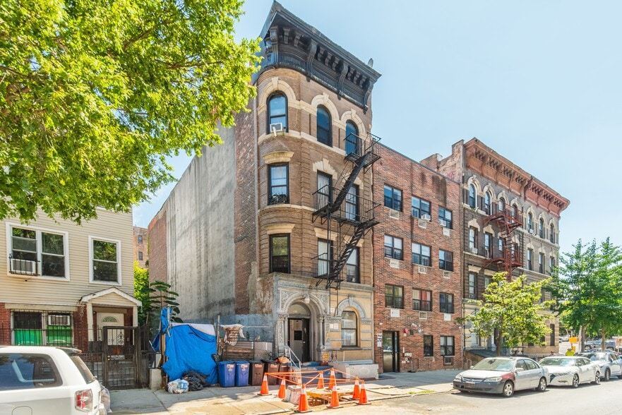 1234 Fulton Ave, Bronx, NY à vendre - Photo de l’immeuble – Image 2 sur 9