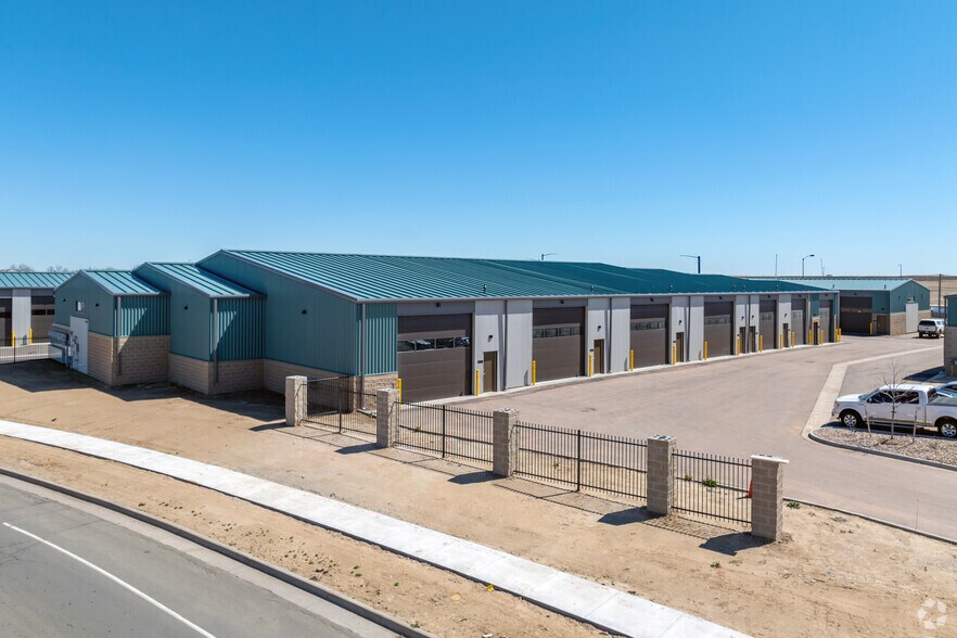9658 Havana St, Commerce City, CO à louer - Photo de l’immeuble – Image 2 sur 10