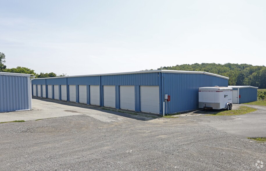 EZ GO Storage portefeuille de 5 biens à vendre sur LoopNet.fr - Photo principale – Image 3 sur 14