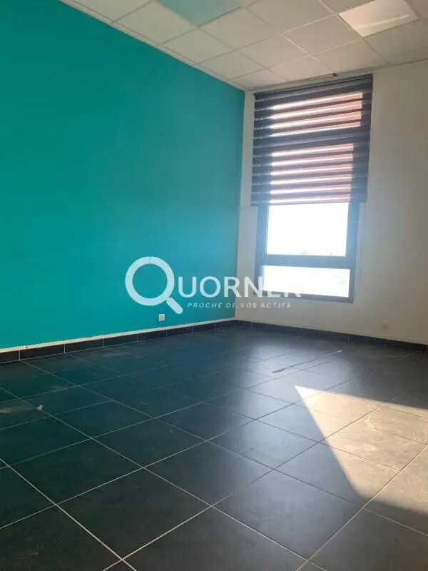 Plus de détails pour Local commercial à vendre