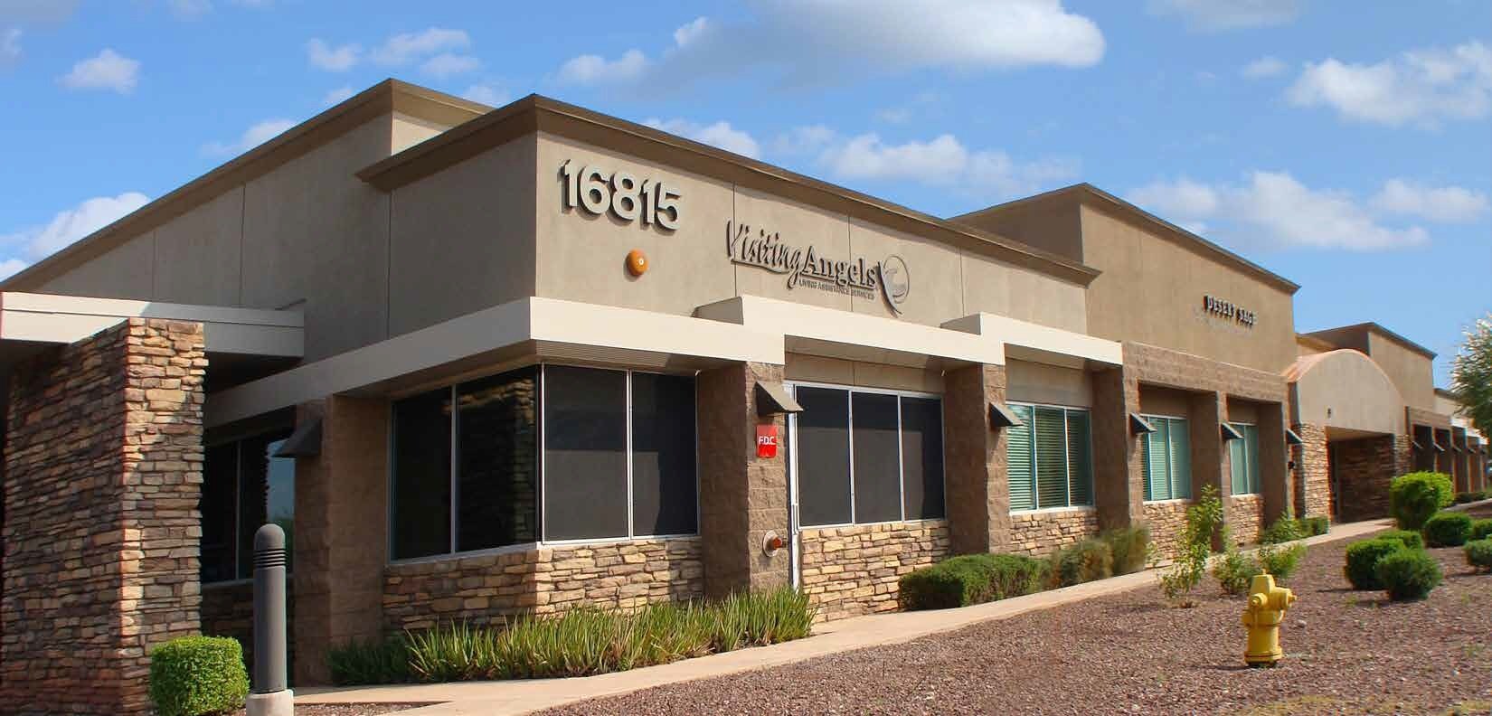 16815 S Desert Foothills Pky, Phoenix, AZ à louer Photo de l’immeuble– Image 1 sur 5