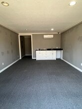 8215 FM 1488, Magnolia, TX à louer Photo intérieure– Image 1 sur 4