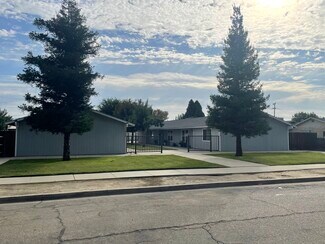 Plus de détails pour 710 J St, Sanger, CA - Logement à vendre