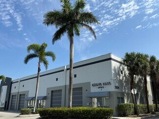 Plus de détails pour 21113 Johnson St, Pembroke Pines, FL - Différents types d’espaces à louer