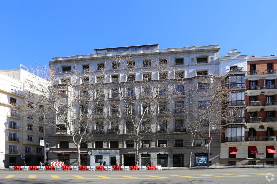 Calle del Príncipe de Vergara, 12, Madrid, Madrid à louer - Photo de l’immeuble – Image 2 sur 4