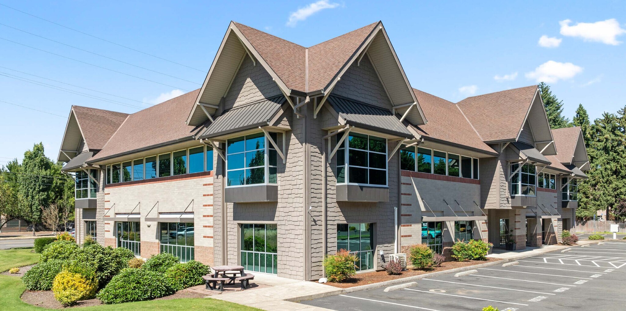 3220 State St, Salem, OR à vendre Photo principale– Image 1 sur 5