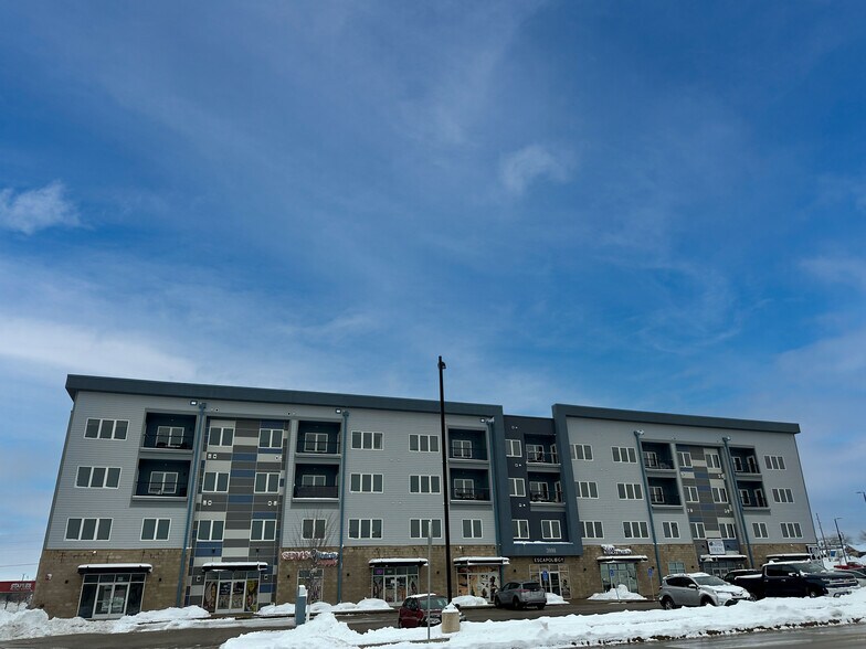 3998 Westdale Pky SW, Cedar Rapids, IA à louer - Photo de l’immeuble – Image 2 sur 3