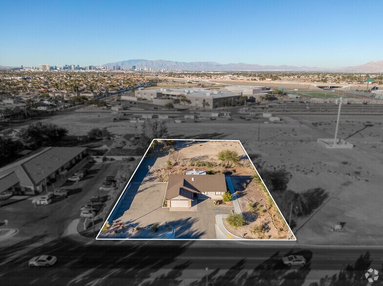 1620 E Serene Ave, Las Vegas, NV à louer - Aérien – Image 2 sur 14