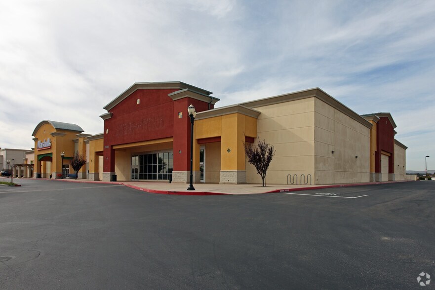 2481-2483 Naglee Rd, Tracy, CA à louer - Photo principale – Image 2 sur 6