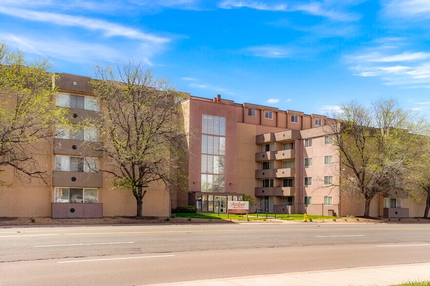 1945 N Peoria St, Aurora, CO à vendre - Photo de l’immeuble – Image 3 sur 65
